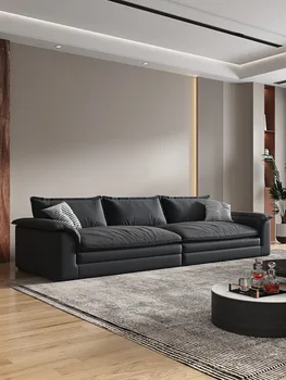 Минималистичный современный диван для трех человек В гостиной установлен кожаный диван со съемной тканевой мебелью, которую можно стирать