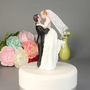 Сладкая Свадьба Жених и Невеста Пары Из Смолы Куклы для Украшения Торта Топпер Поставки Свадебная Услуга Торт Топ